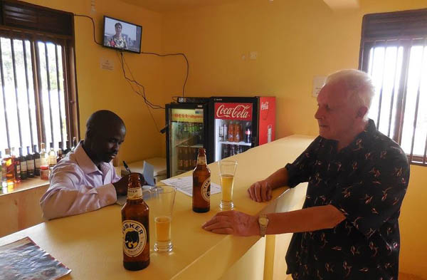 Bee Hive Bigodi bar restaurant Kamwenge Fort Portal