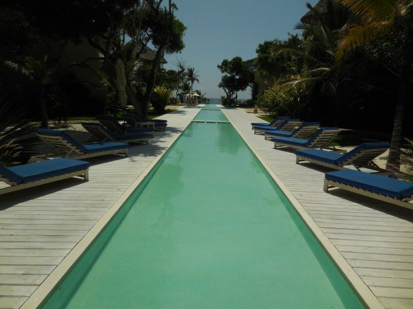 swimming-pool-medina-palms-watamu-kenya-coast swimming-pool-medina-palms-watamu-kenya-coast