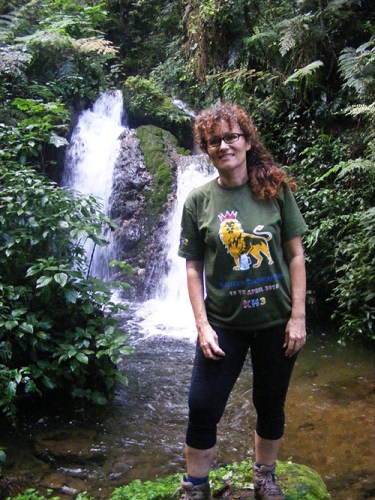 hiking Bwindi, waterfalls hiking Bwindi, waterfalls