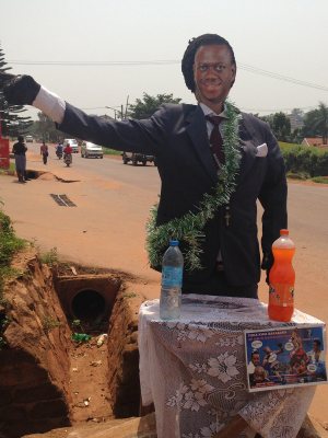 Effigy of Dr Kizza Besigye. Uganda elections 2016 #UgandaDecides Effigy of Dr Kizza Besigye. Uganda elections 2016 #UgandaDecides